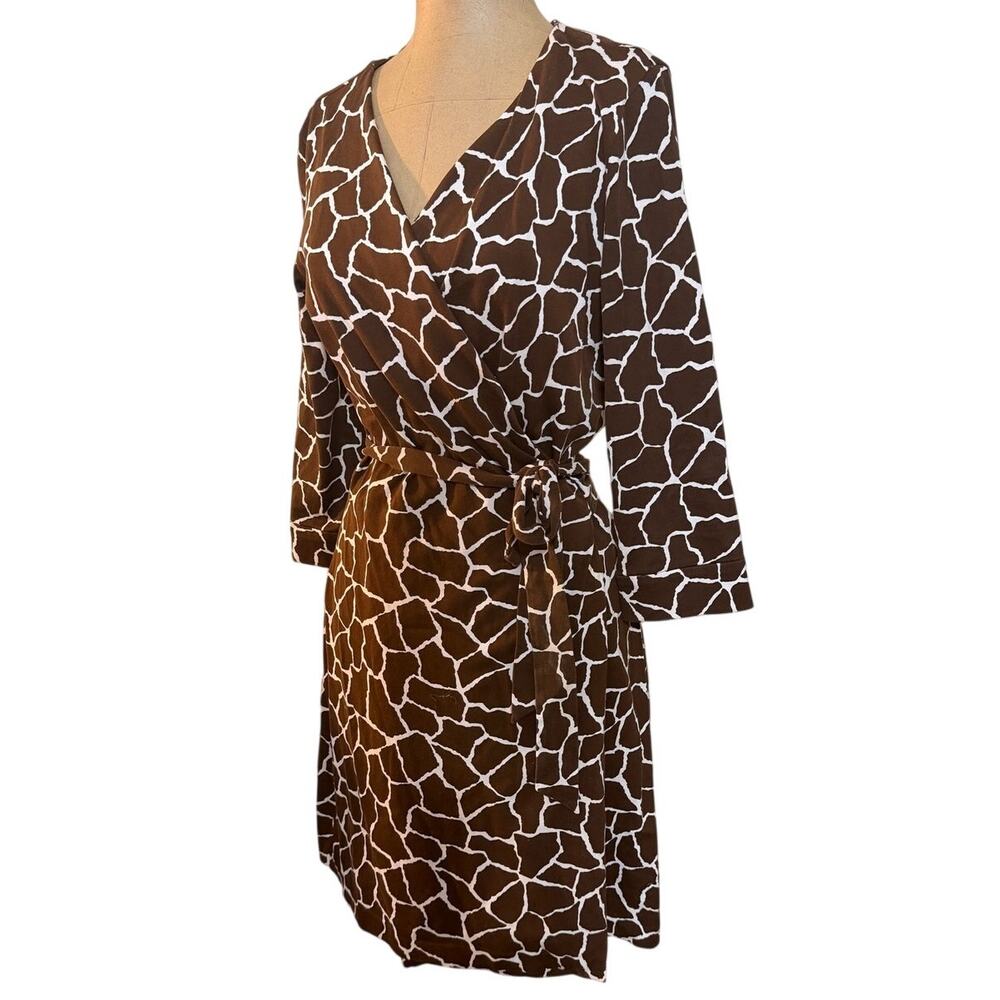 Diane von Furstenberg Wrap Dress Brown & White Giraffe Print Silk Jersey size 8 - Picture 4 of 7